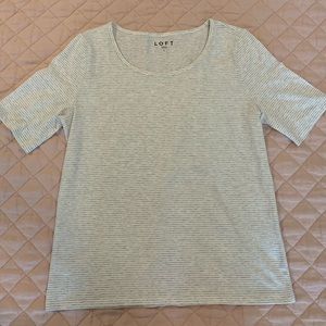 Loft t-shirt